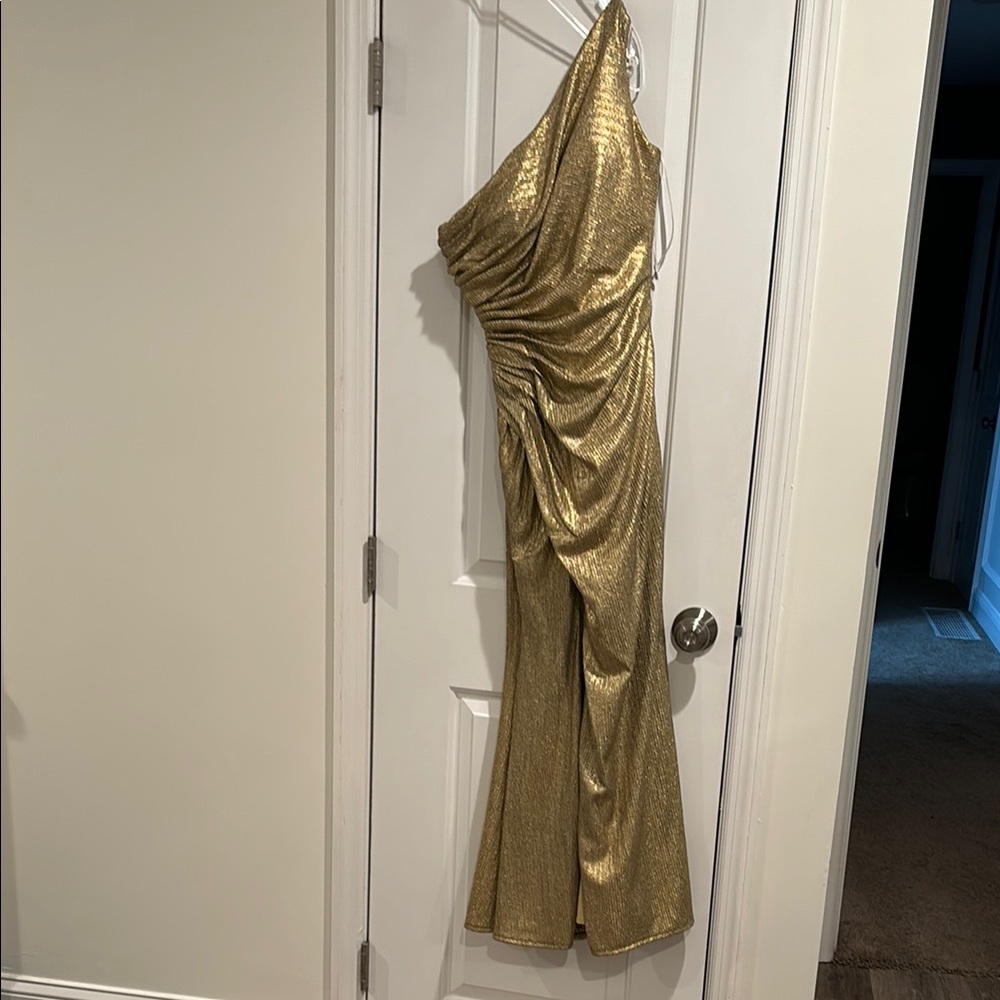 Gold One-Shoulder Evening Gown